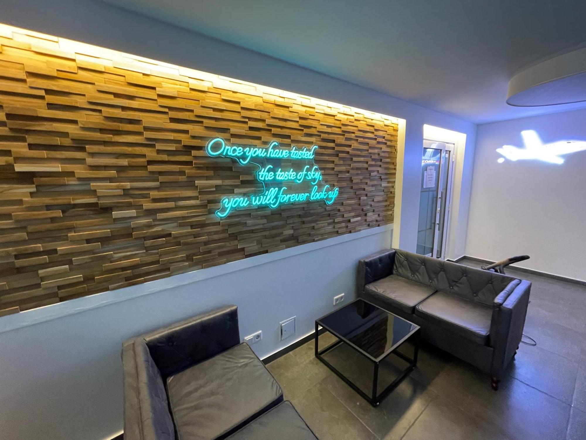 Aviators Guest House - Premium Room シュトラウスベルク エクステリア 写真